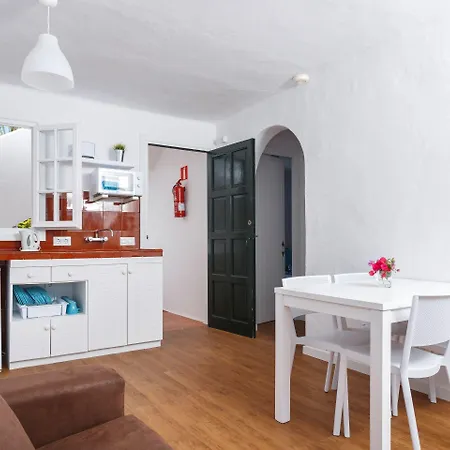 Carema Garden Village דירה