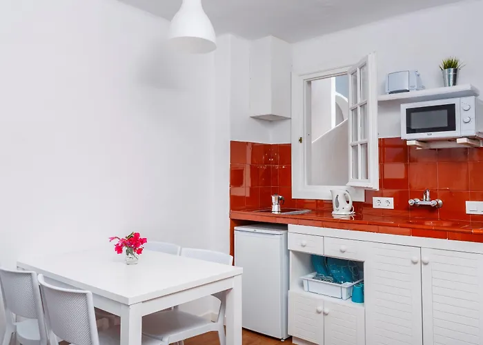 Carema Garden Village * Playas De Fornells